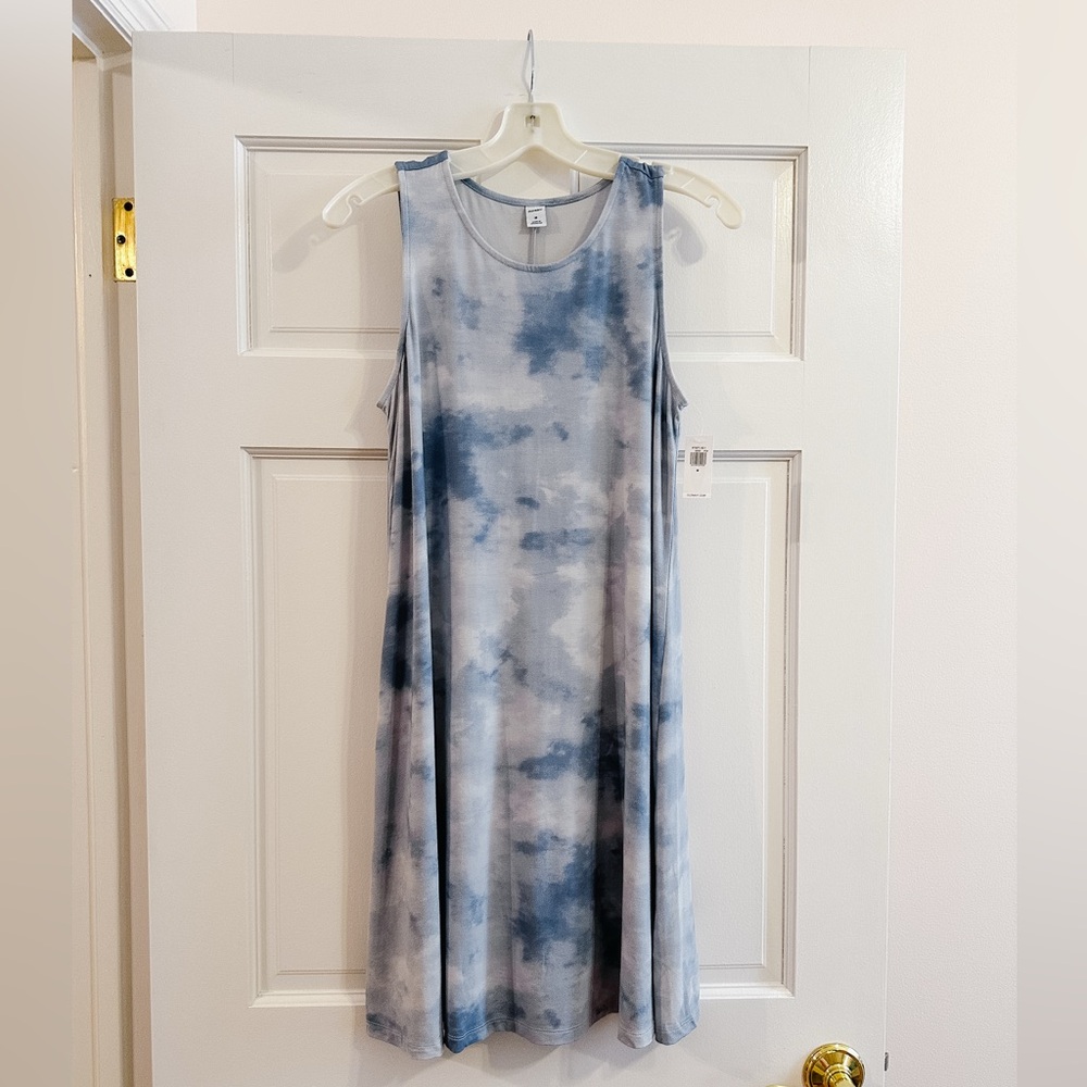 NWT! Old Navy, Blue and White Sleeveless Swing Dress